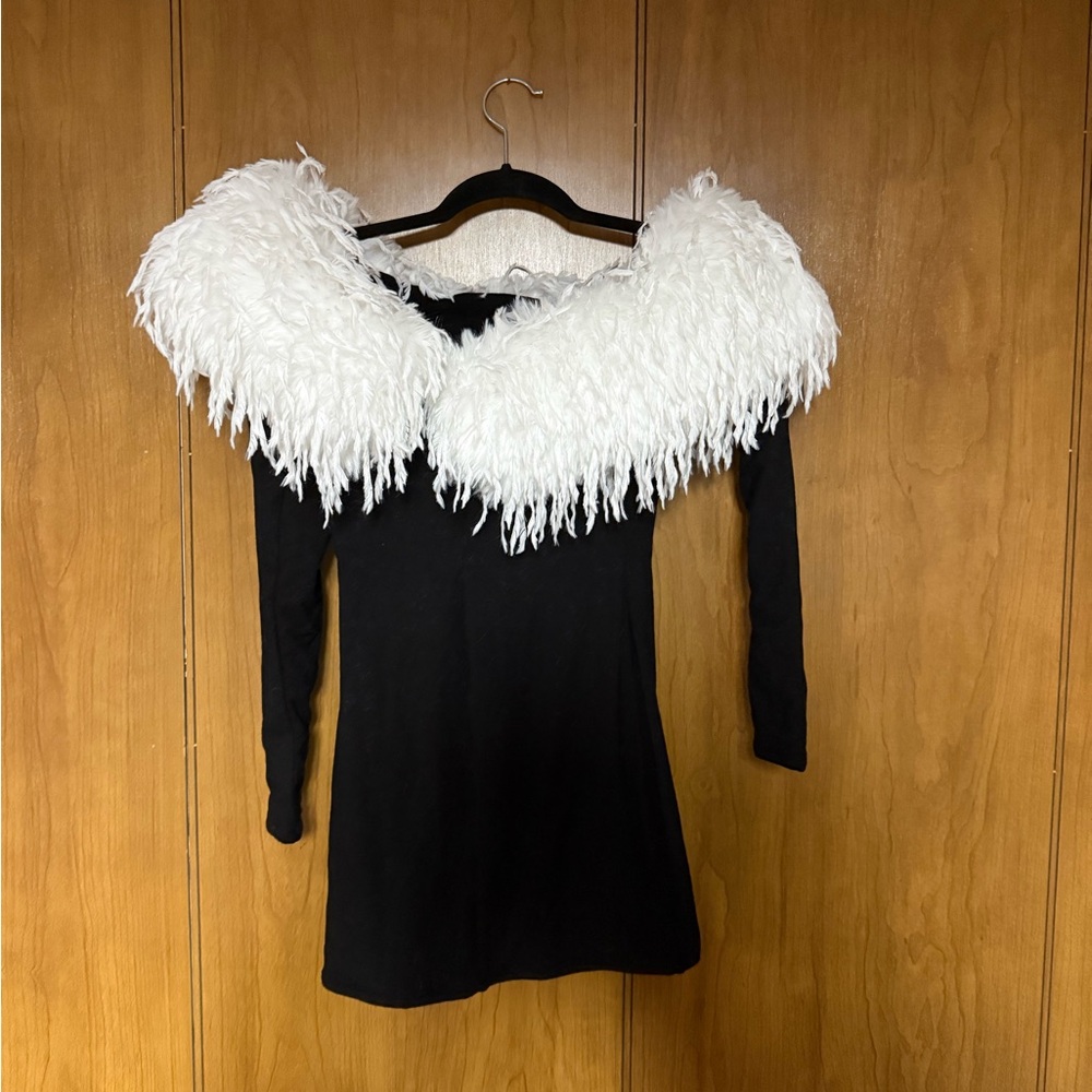 Naked Wardrobe
Butter Faux Feather Trim Off the Shoulder Long Sleeve Minidress - Picture 5 of 5